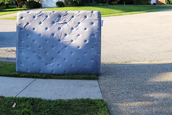 Mattress Removal Service in Lafayette